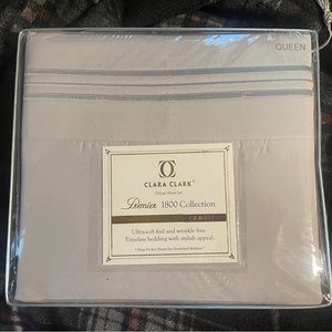 New silver Queen 1800 count Sheets